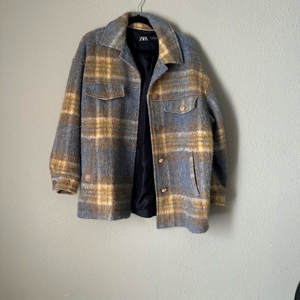 Zara Gray and Tan Lightweight Plaid Shirt Jacket
